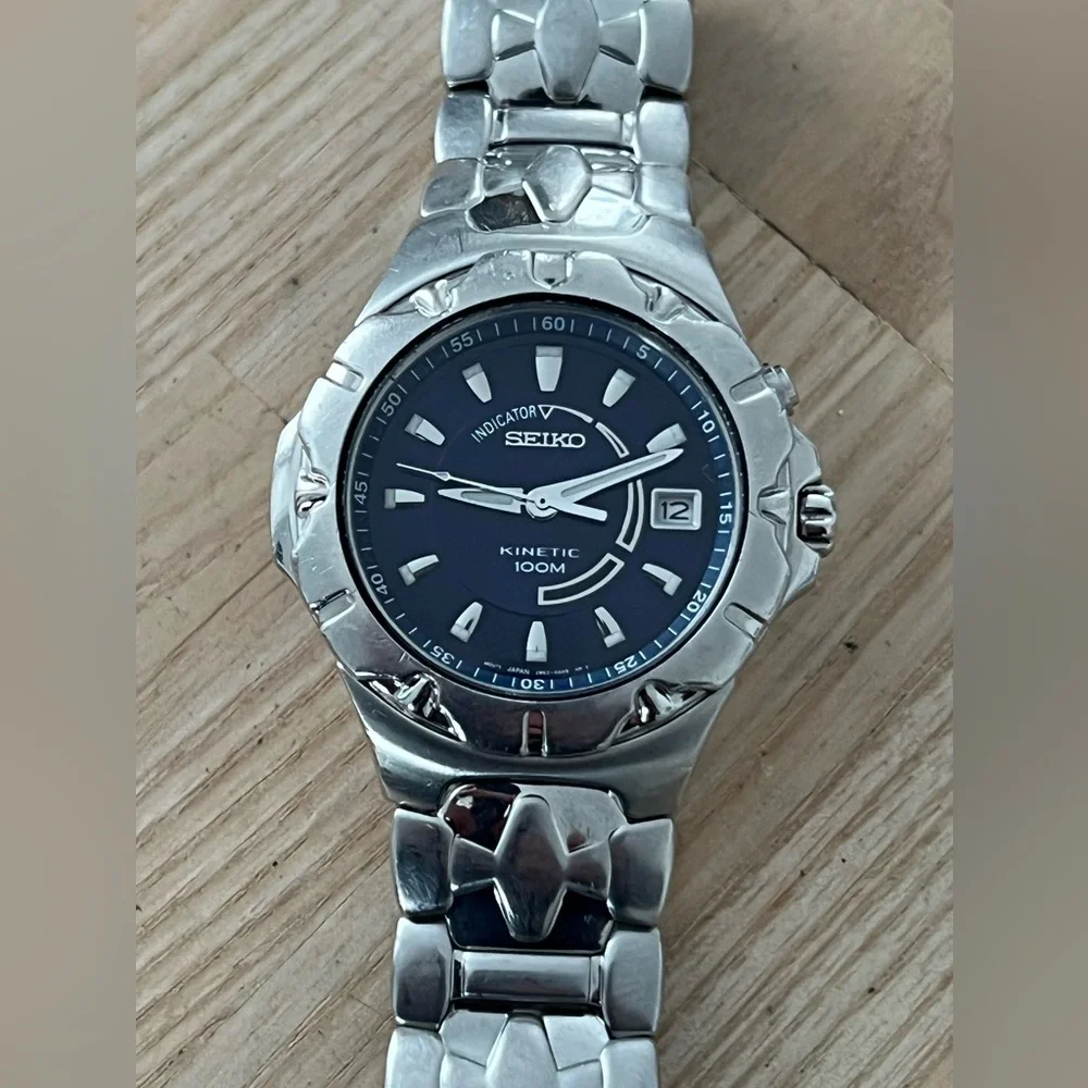 Seiko Kinectic Automatic Rare Vintage Men’s Watch Blue Dial Stainless Bracelet